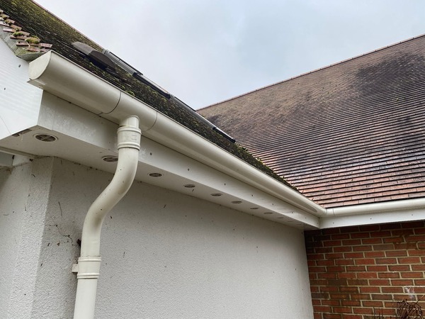 Residential gutter cleaning experts in Virginia Water, Surrey